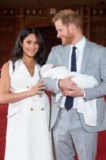 Watch Meghan & Harry: A Royal Baby Story Wootly