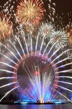 Watch New Year\'s Eve Fireworks From London Wootly