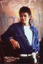 Watch Michael Jackson: The Way You Make Me Feel Wootly